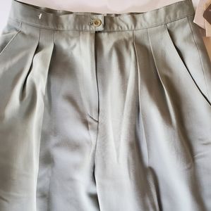 Jones New York slacks